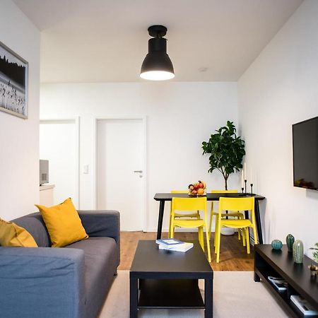 Fantastic 2 Bedroom Apartment Berlino Esterno foto